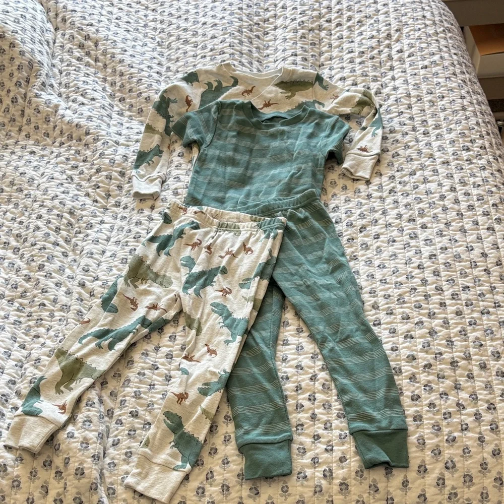 Kids Dinosaur Pajama Set - Green and Cream 2 pack - Picture 1 of 7